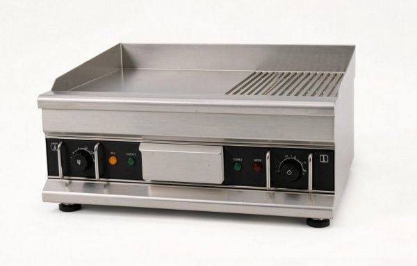 Поверхность жарочная Hurakan HKN-PSLR600A